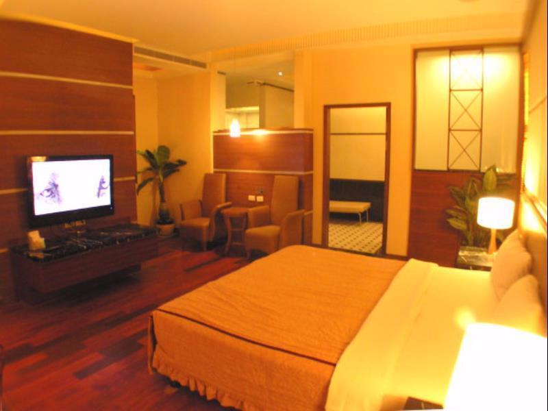 Changsing Business Motel Tajnan Kültér fotó