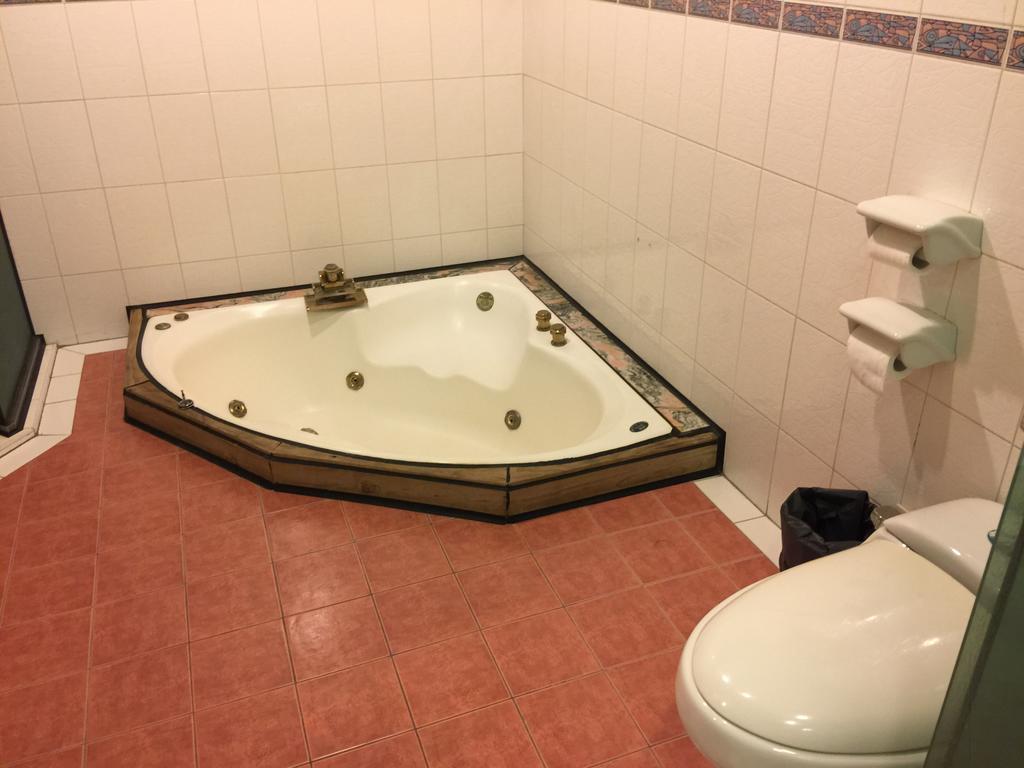 Changsing Business Motel Tajnan Kültér fotó