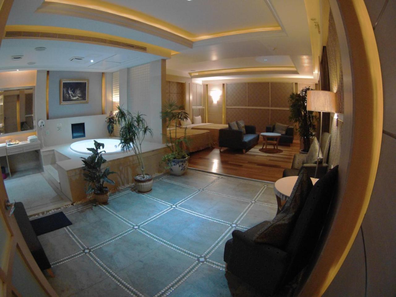 Changsing Business Motel Tajnan Kültér fotó